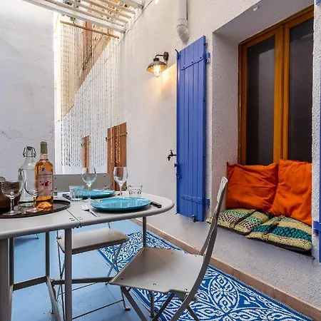 Apartment En - Coeur Pieton Historique Avec Patio Privatif, La Au Bout De La Rue ! La Ciotat