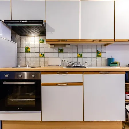 Apartment En - Coeur Pieton Historique Avec Patio Privatif, La Au Bout De La Rue ! *